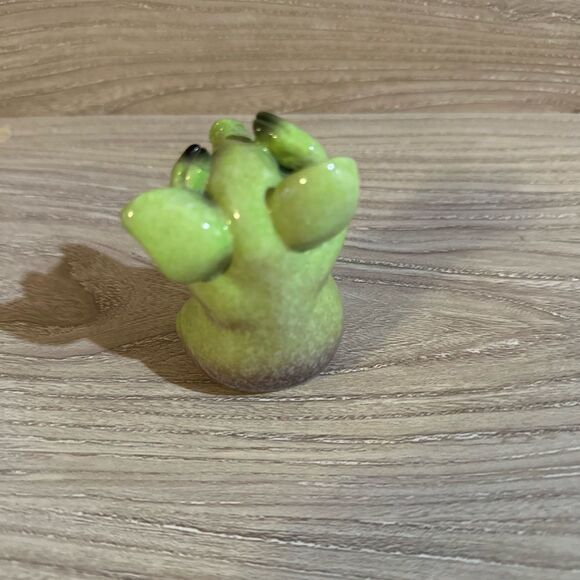 Kitty’s Critters “see no evil” piglet figure - Picture 3 of 4